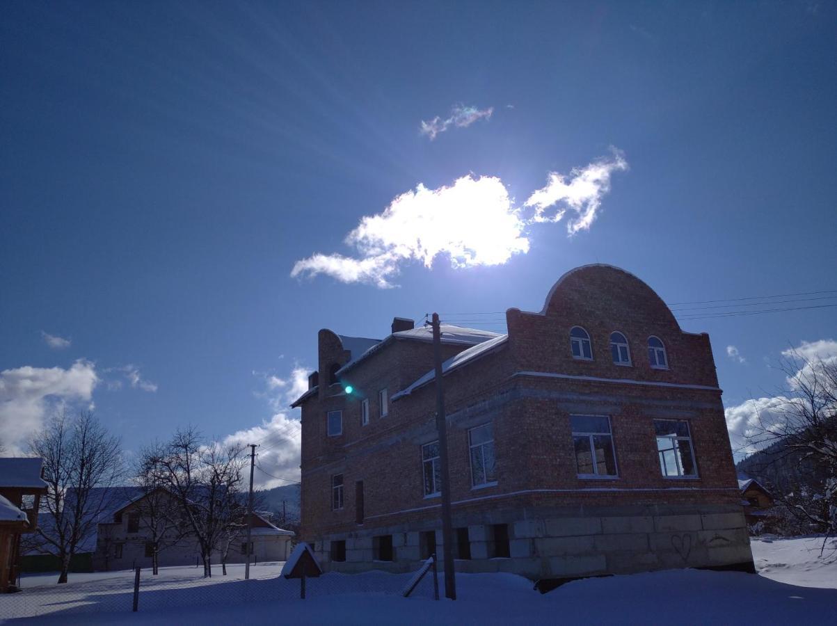 Комфортні Номери Mykulytschyn Exterior foto