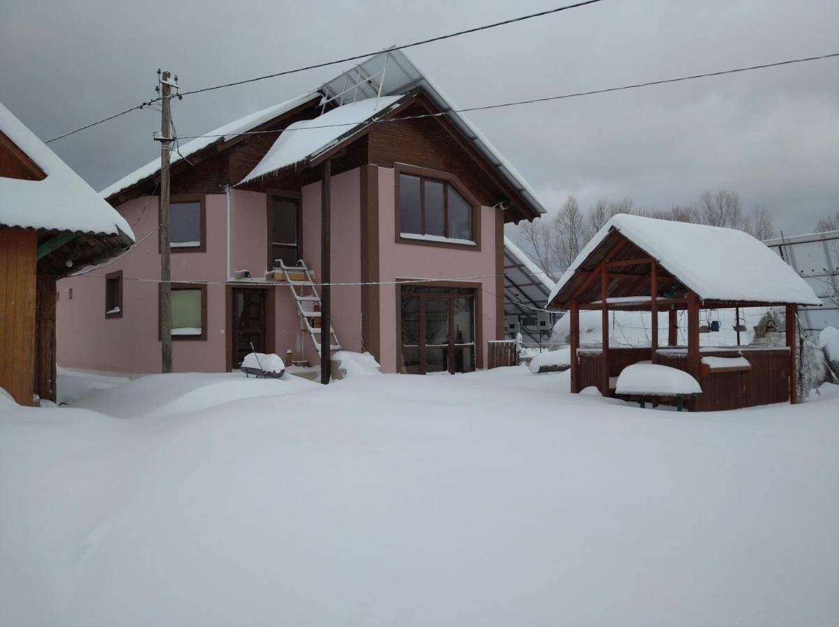 Комфортні Номери Mykulytschyn Exterior foto