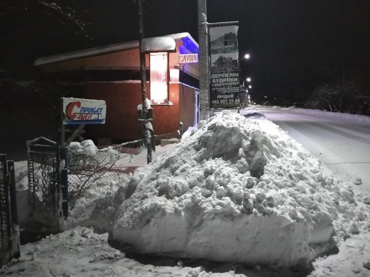 Комфортні Номери Mykulytschyn Exterior foto